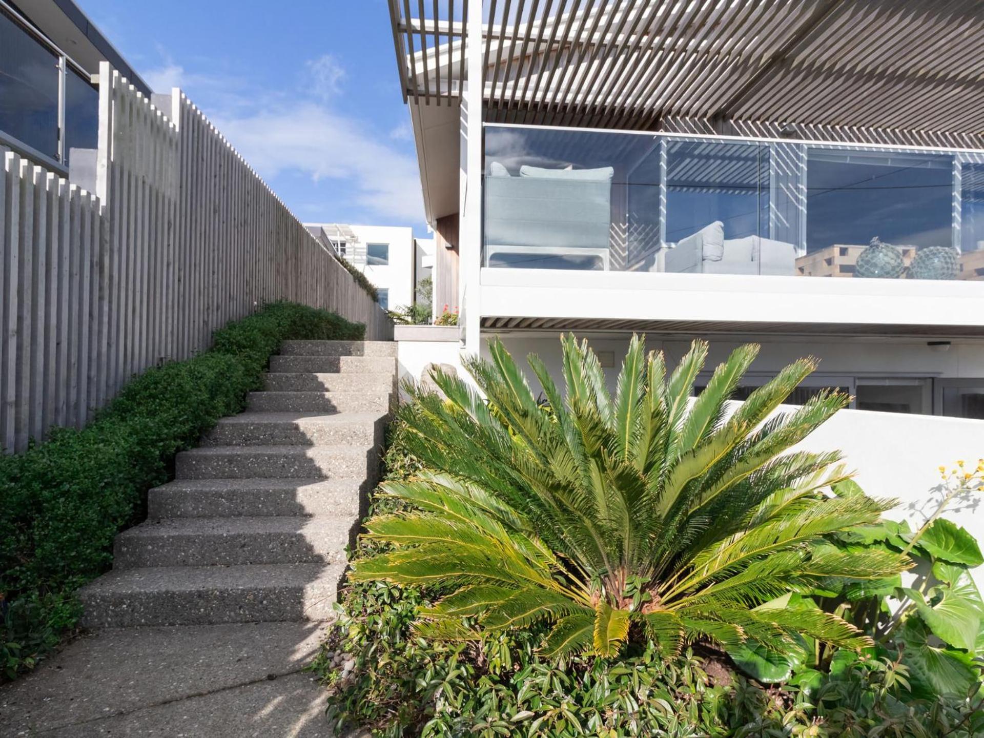 The Ocean Outlook - Pure Luxury Accommodation New Plymouth Bagian luar foto